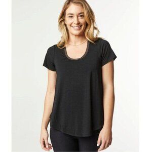 Women's Black Short Sleeve Tee